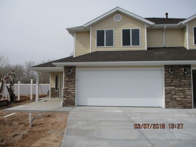 Primary Photo - 3 Bedroom 2.5 - Twin Home in Gemini Meadows