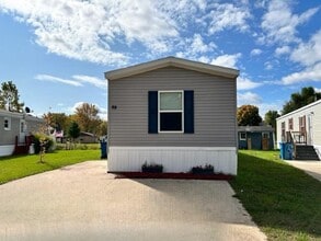 Building Photo - 99 Patrick Ct N