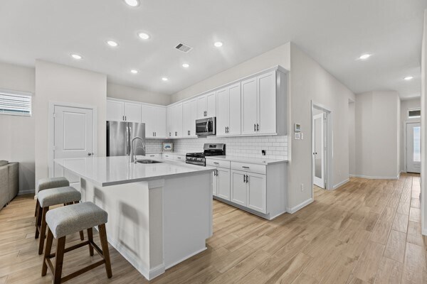 Foto del edificio - 17039 Luminous Ln