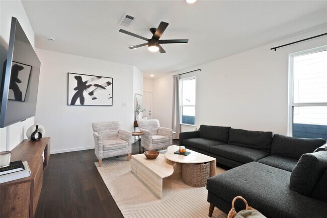 Foto del edificio - 24713 Cherry Log Ln