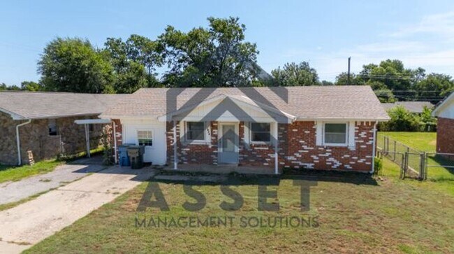 Foto del edificio - 4 Bedroom Available for Lease & Rent to Own!