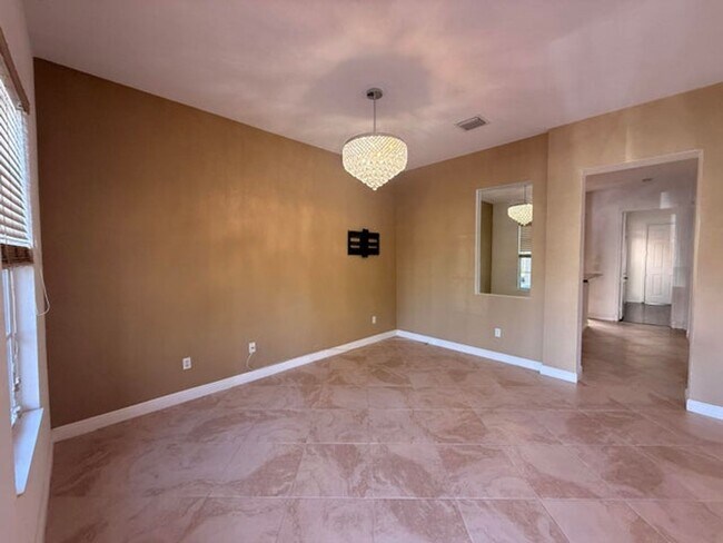 Foto del edificio - 8309 NW 8th Way