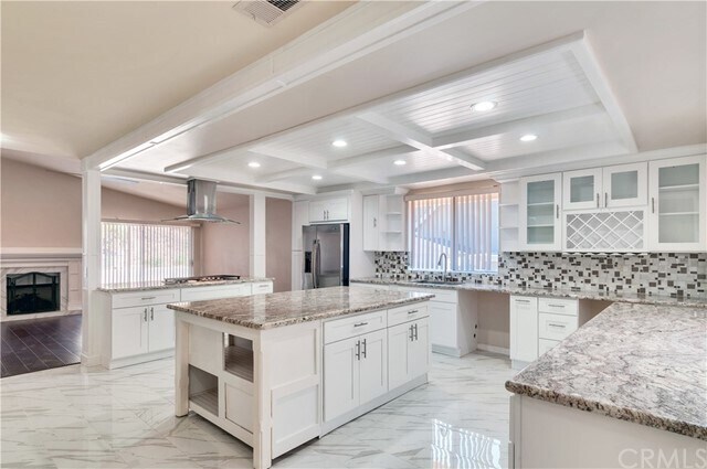 Building Photo - 1612 Kiowa Crest Dr