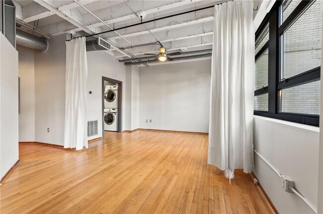 Building Photo - 878 Peachtree St NE