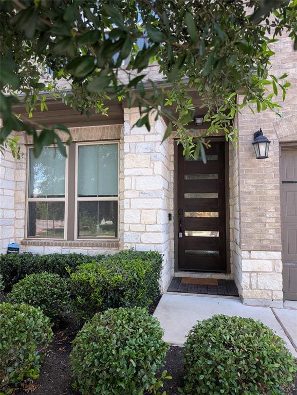 Building Photo - 14502 McCoy Lp