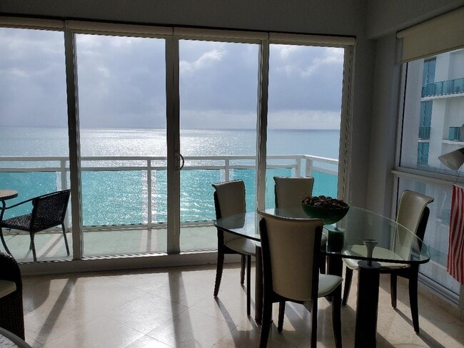 Building Photo - 6917 Collins Ave