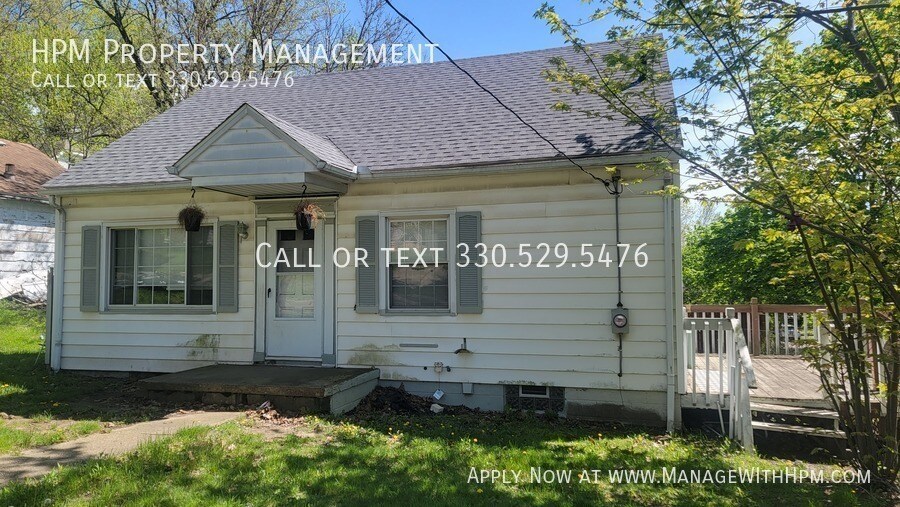Primary Photo - 1450 Newton St