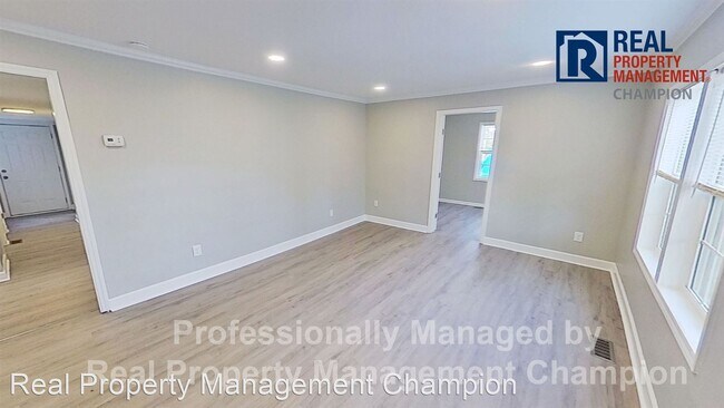 Foto del edificio - 4 br, 2 bath House - 225 North 31st Street