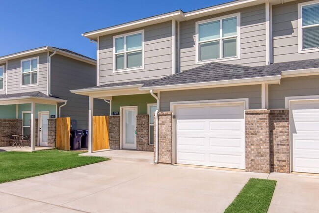Building Photo - 7708 Westhall Pl