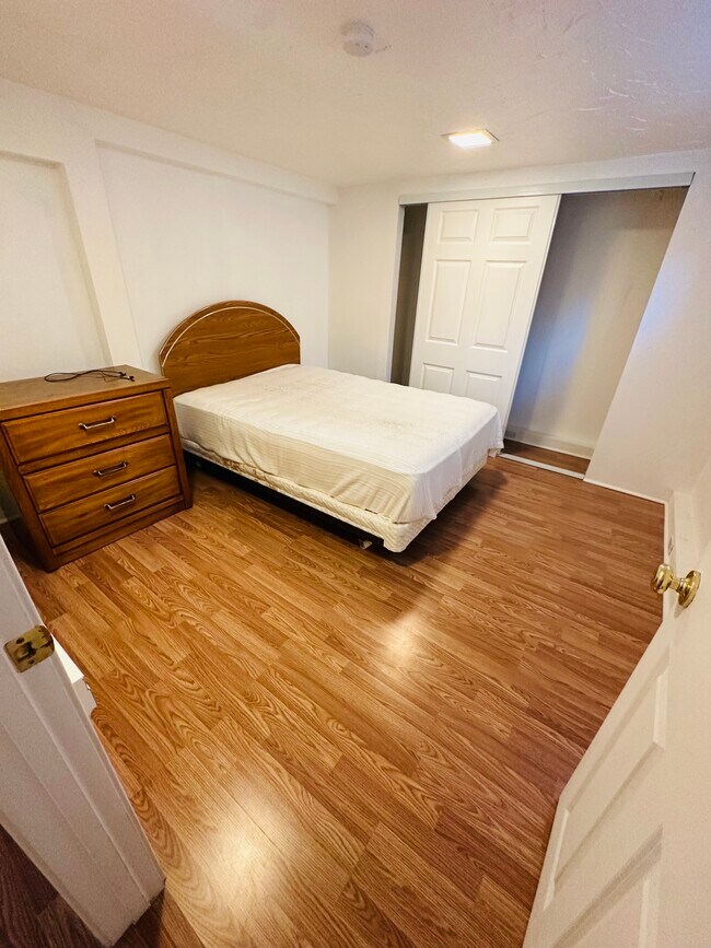 Foto del edificio - 2117 43rd St SE