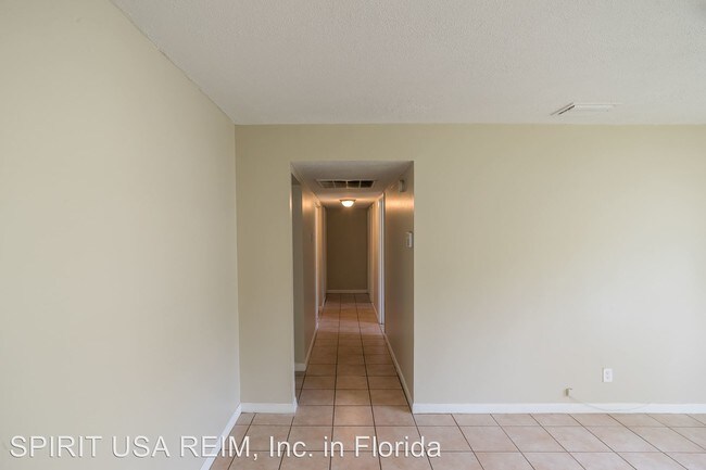 Foto del edificio - 5 br, 3 bath House - 8903 NAVAJO AVE