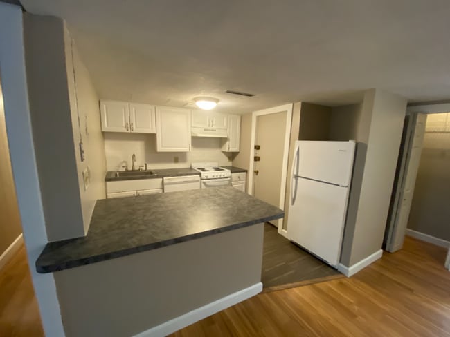 Photo - 1862 Beacon St Apartment