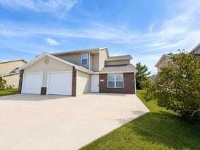 Building Photo - 1512 Citadel Dr