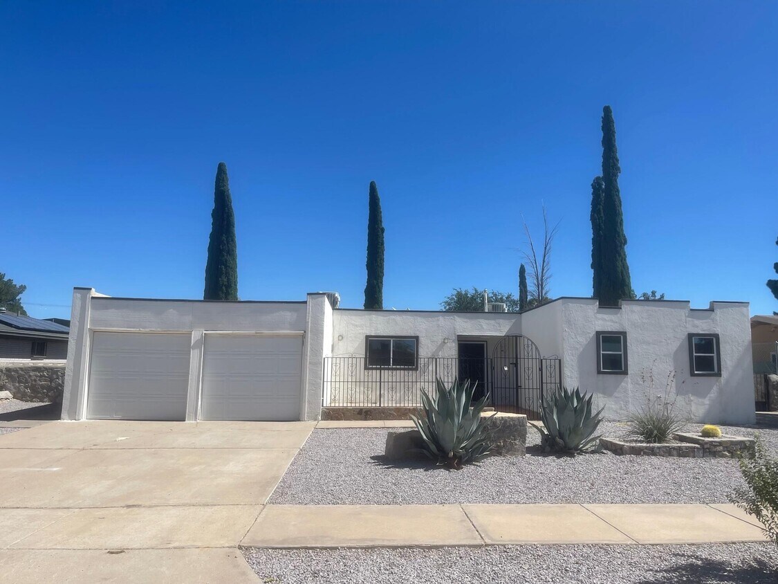 Foto principal - 3629 Colville Dr