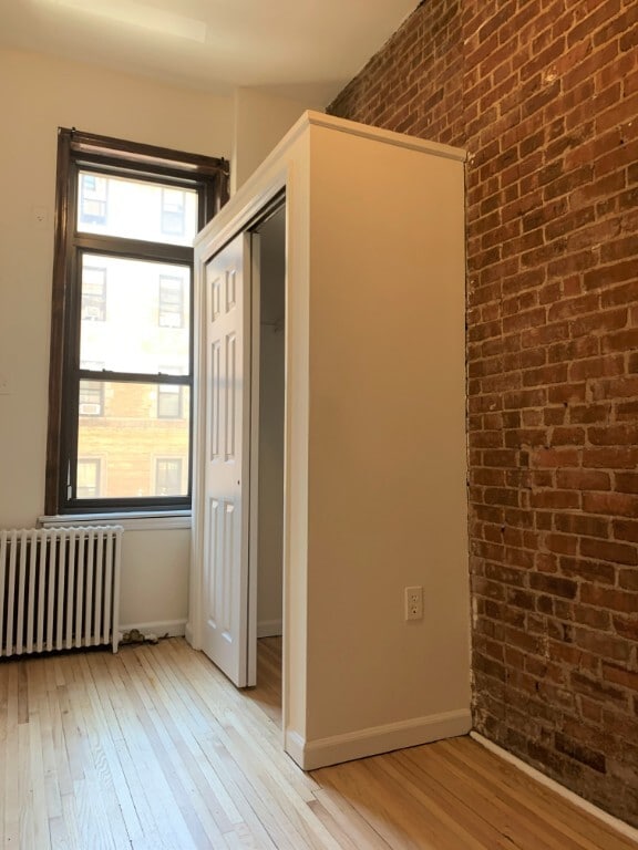Building Photo - 173 W 85th St