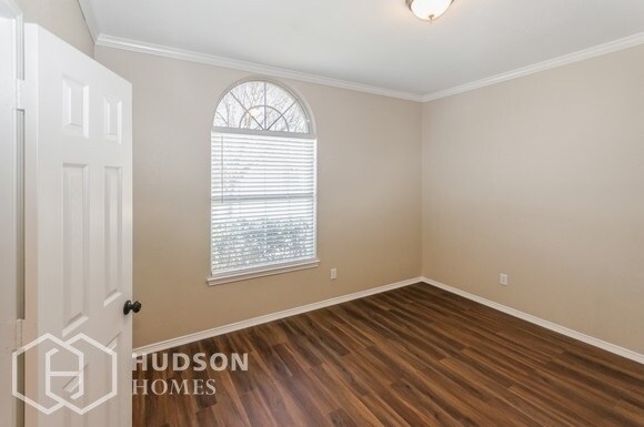 Building Photo - NOW AVAILABLE! - 8404 Ram Ridge Rd, Fort W...