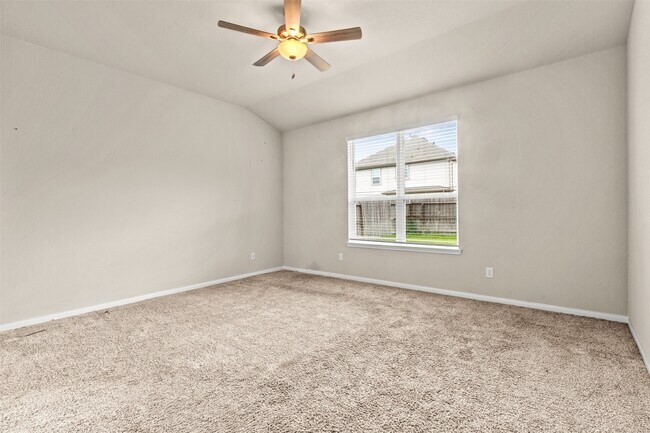 Building Photo - 7219 Melrose Ln
