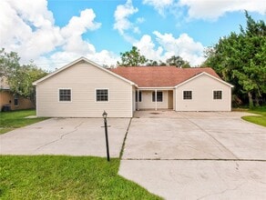 Building Photo - 100 Coral Reef Ct N