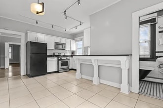 Building Photo - 37 Julius St