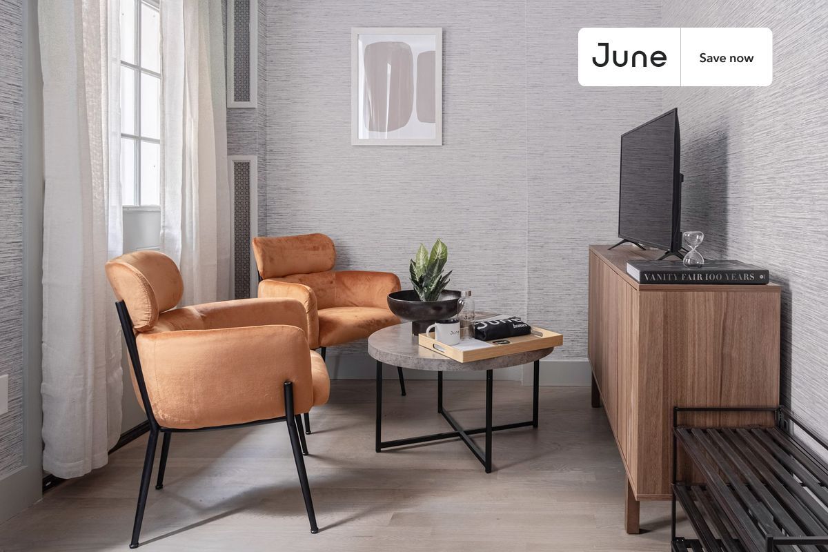 Primary Photo - 944 Columbus Ave