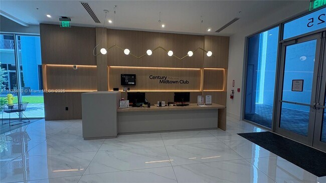 Foto del edificio - 7875 NW 107th Ave