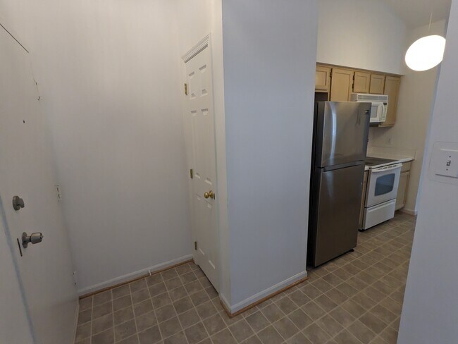 Foto del edificio - 13101 Briarcliff Ter