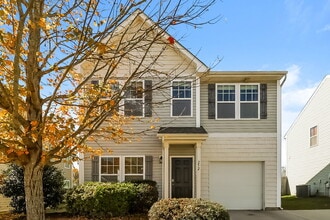 Building Photo - 252 Ranlo Ave