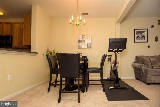 Foto del edificio - 1311 Karen Blvd