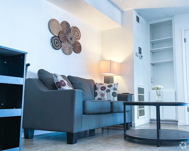 Spice Tract Short Term Apartments for Rent Bakersfield, CA 1