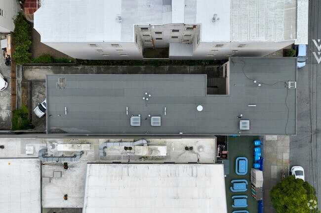 90° top down - 262 7th Ave