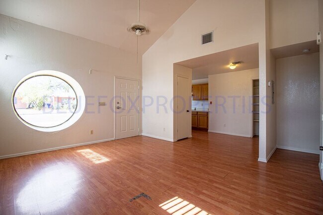 Building Photo - 2-Story w/ Bedroom Loft with a Fenced Yard