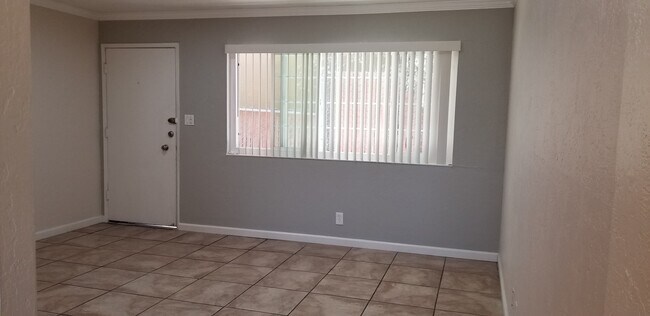 Foto del edificio - 845 Apgar St