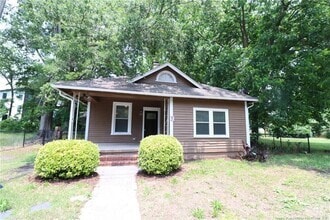 Building Photo - 1009 Taylor St