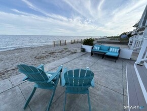 Building Photo - 1895 Fairfield Beach Rd