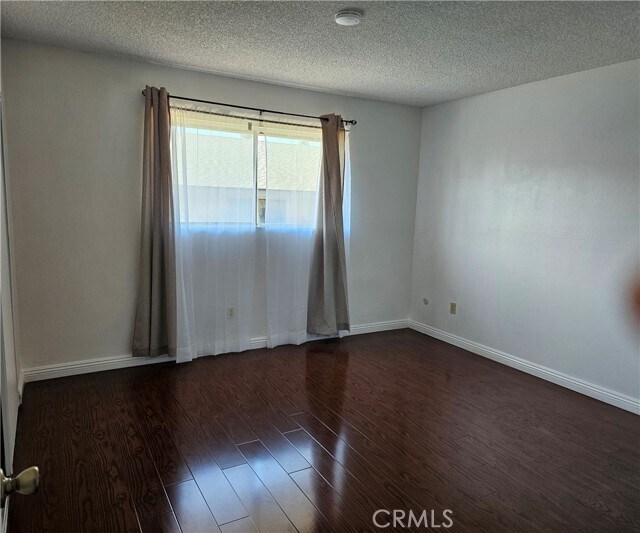 Foto del edificio - 2891 Canyon Crest Dr