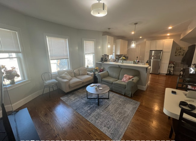 Foto del edificio - 337 Highland Ave