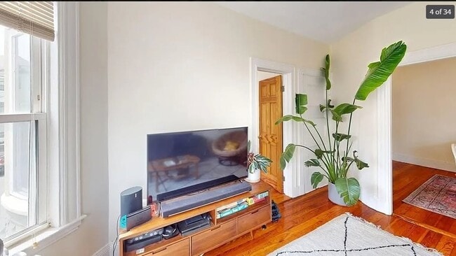 Building Photo - 22 Boynton St