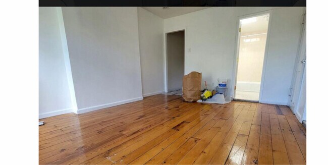 Foto del edificio - 455 Willoughby Ave