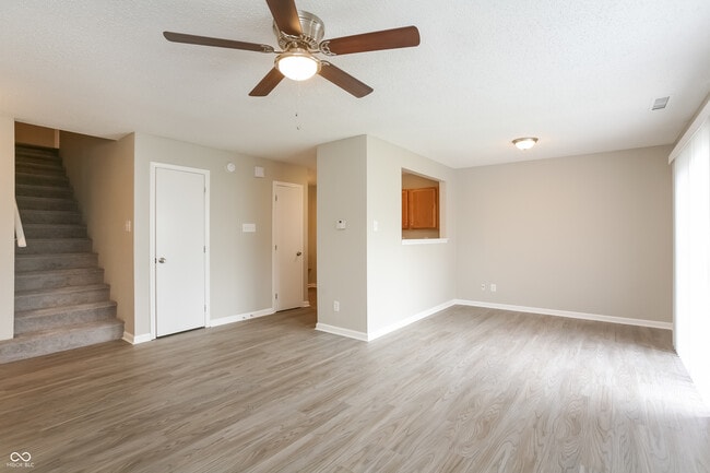 Building Photo - 4506 Redcliff S Ln