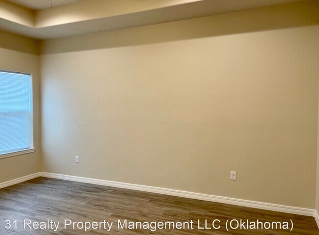 Foto del edificio - 4 br, 2.5 bath House - 5572 Mars Ave