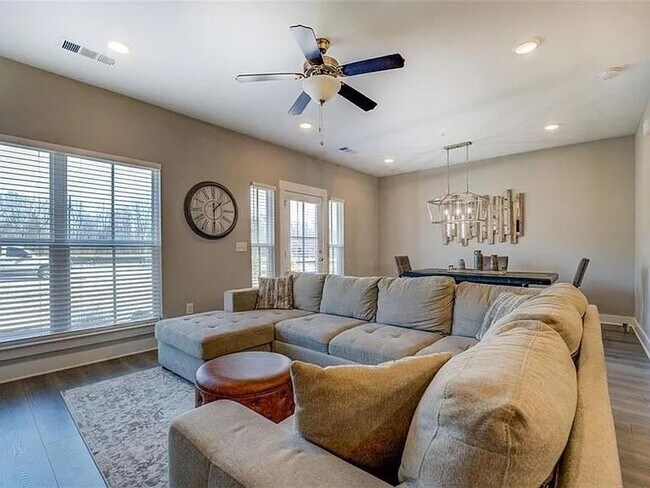 Foto del edificio - 1840 Eastmore Ave SW