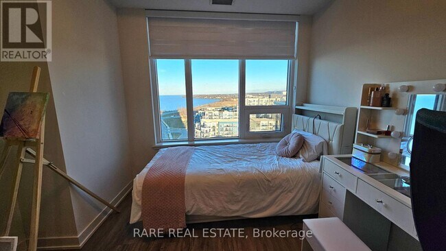 Photo du bâtiment - 385 Winston Rd