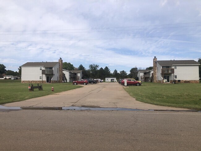 Building Photo - 500 Curry Ln