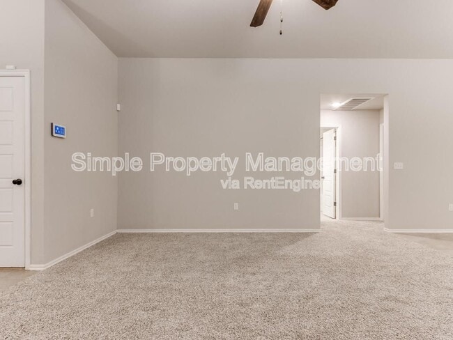 Building Photo - 4700 Crystal Hill Dr