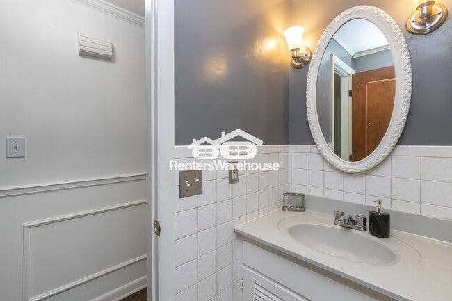 Building Photo - 11210 W 55th St