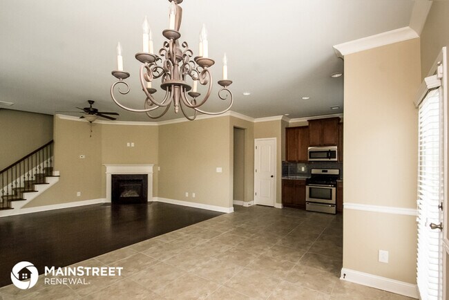 Building Photo - 4893 Longview Run