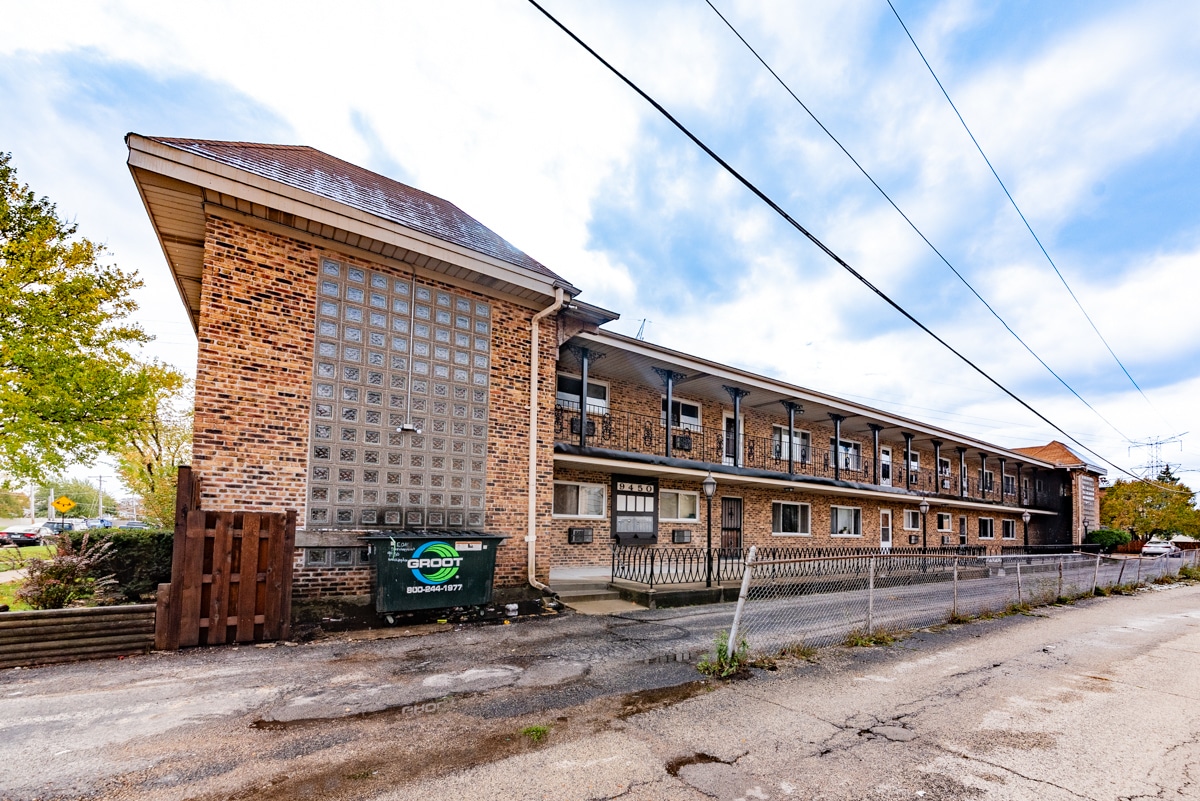 Foto principal - 9450 Washington St