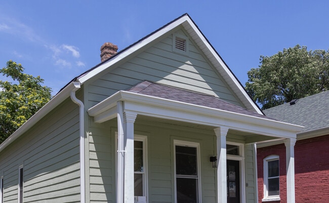 Building Photo - 822 Kickapoo St