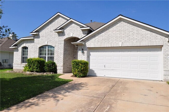 Building Photo - Beautiful home walking distance to Hutto H...