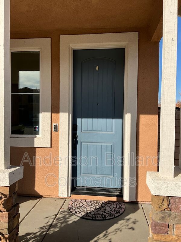 Building Photo - 30225 Goldenrain Dr